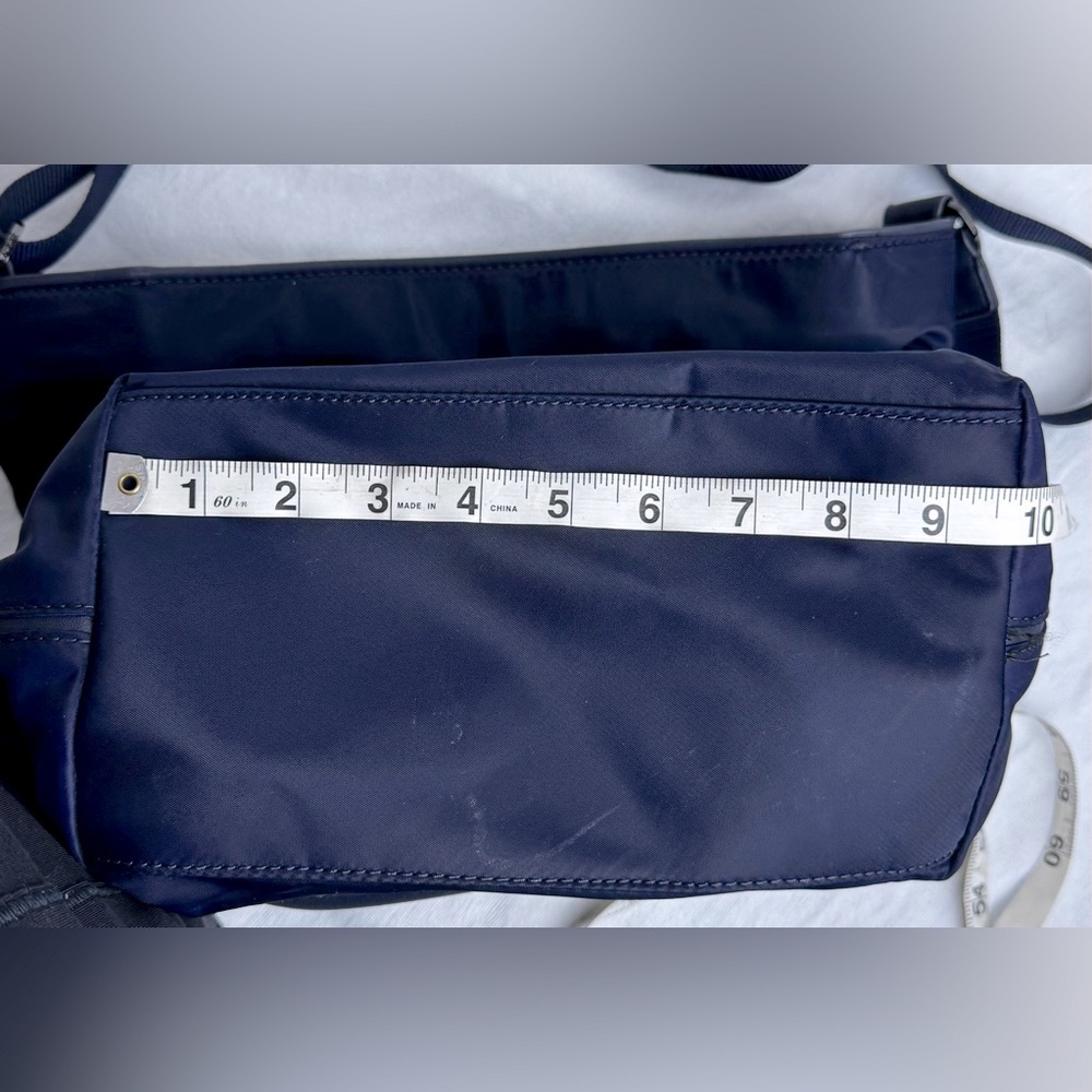 Lululemon Navy Blue All Set Bucket Crossbody Shoulder Bag - Picture 11 of 13
